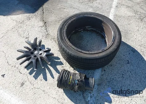 2020 Maserati Levante S Gransport z USA, uszkodzony, nr VIN ZN661YUSXLX355057